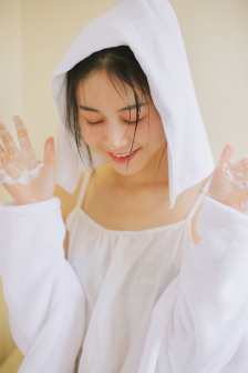皇上让公主夹玉器小说